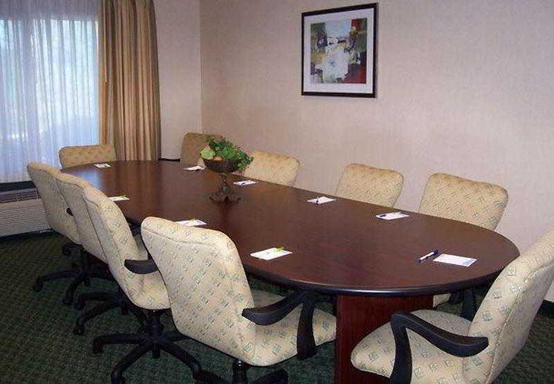 Fairfield Inn & Suites Мейкон Зручності фото